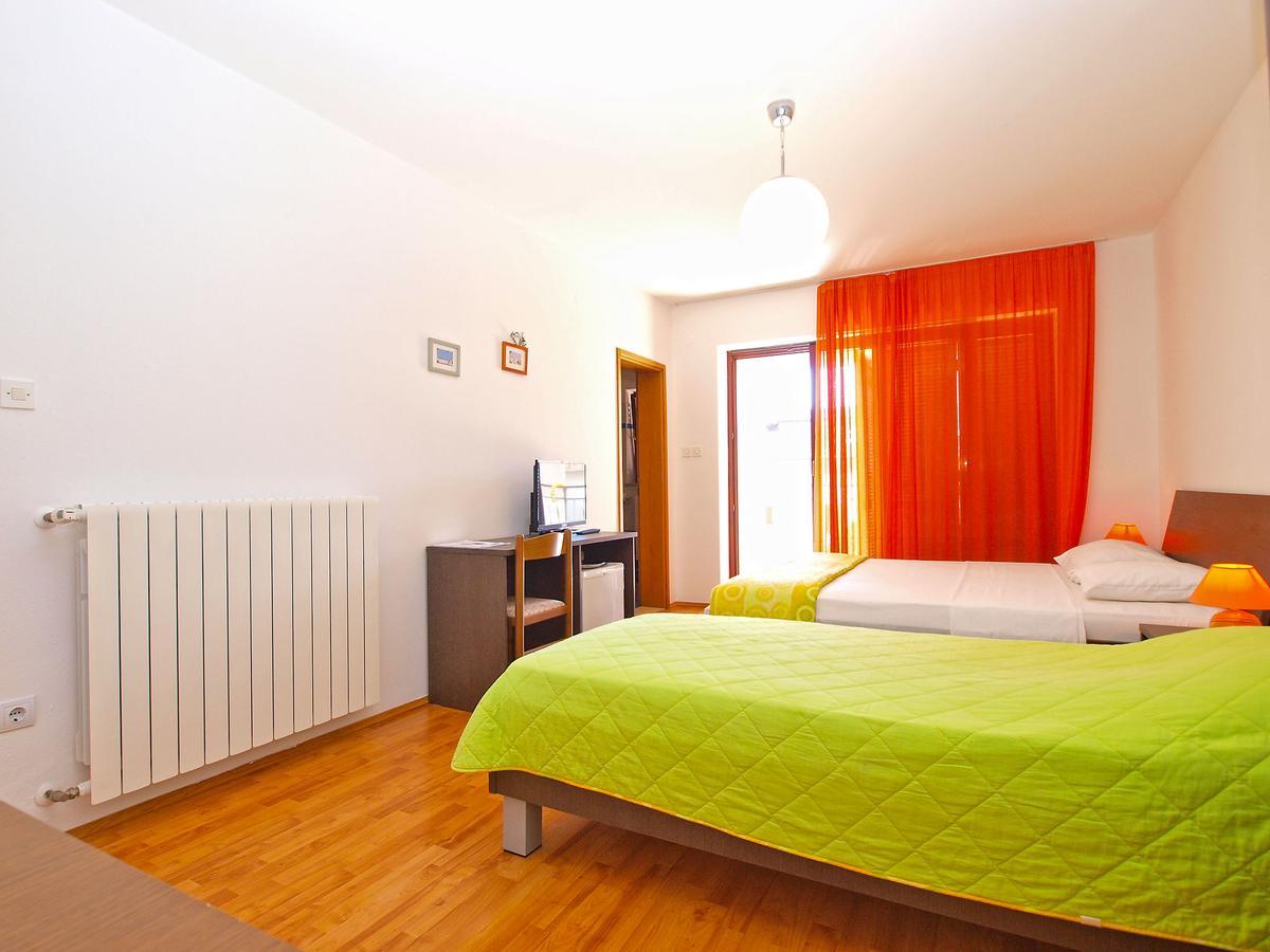 Rooms Ivica 1452 Fažana Exterior foto