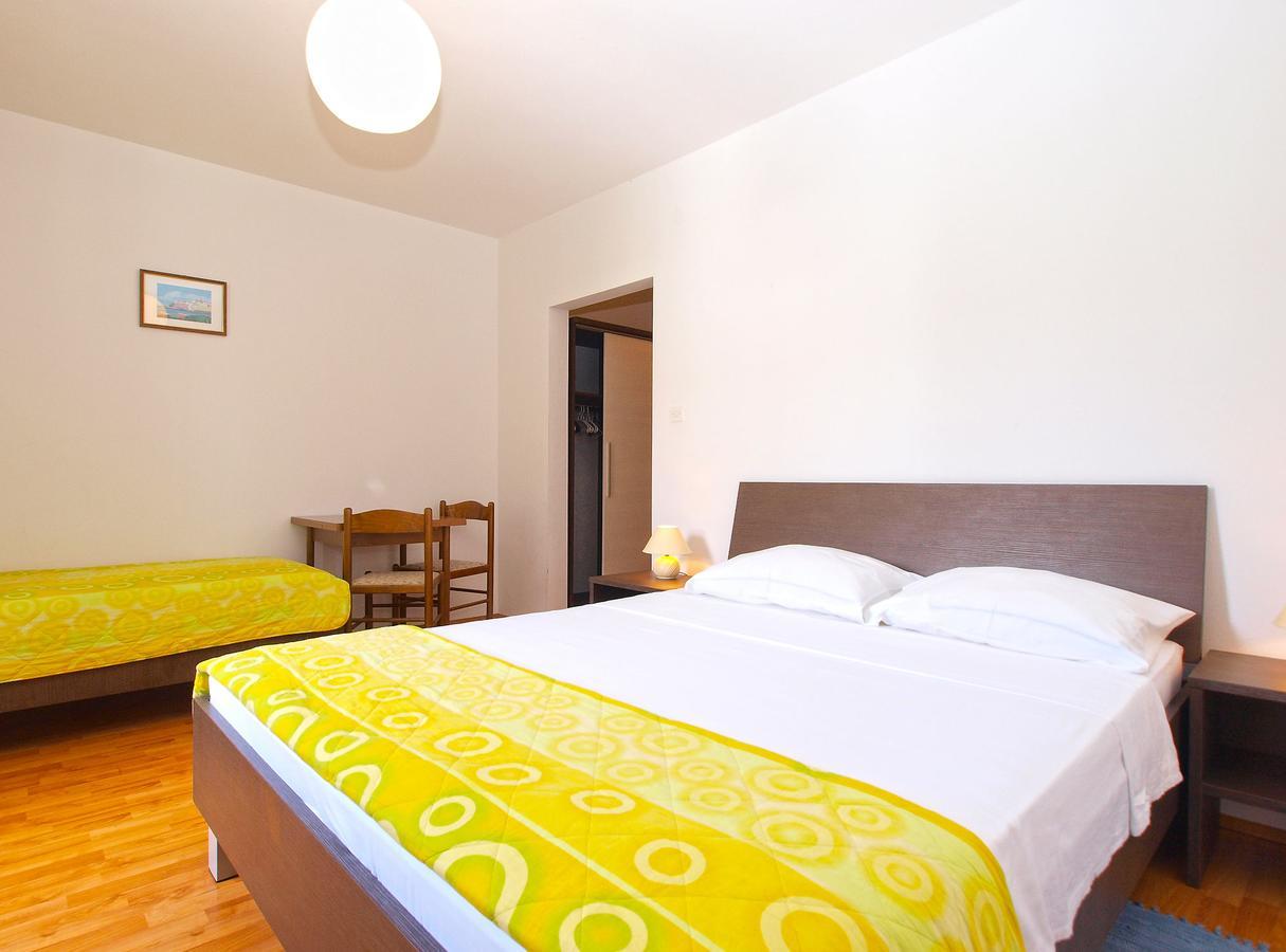 Rooms Ivica 1452 Fažana Exterior foto